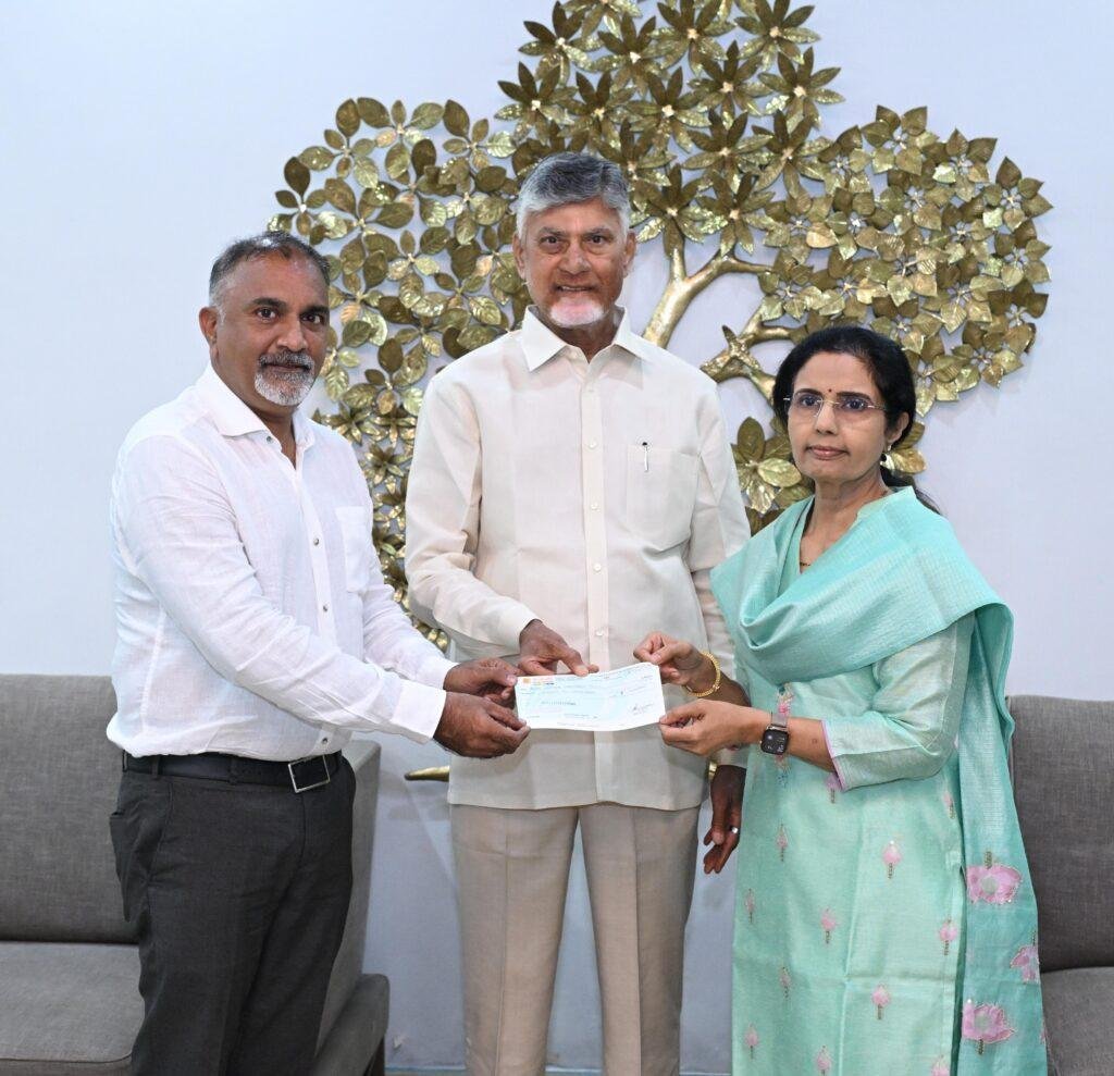 అమ్మను తలపిస్తోన్న అన్న క్యాంటీన్ల సేవలు