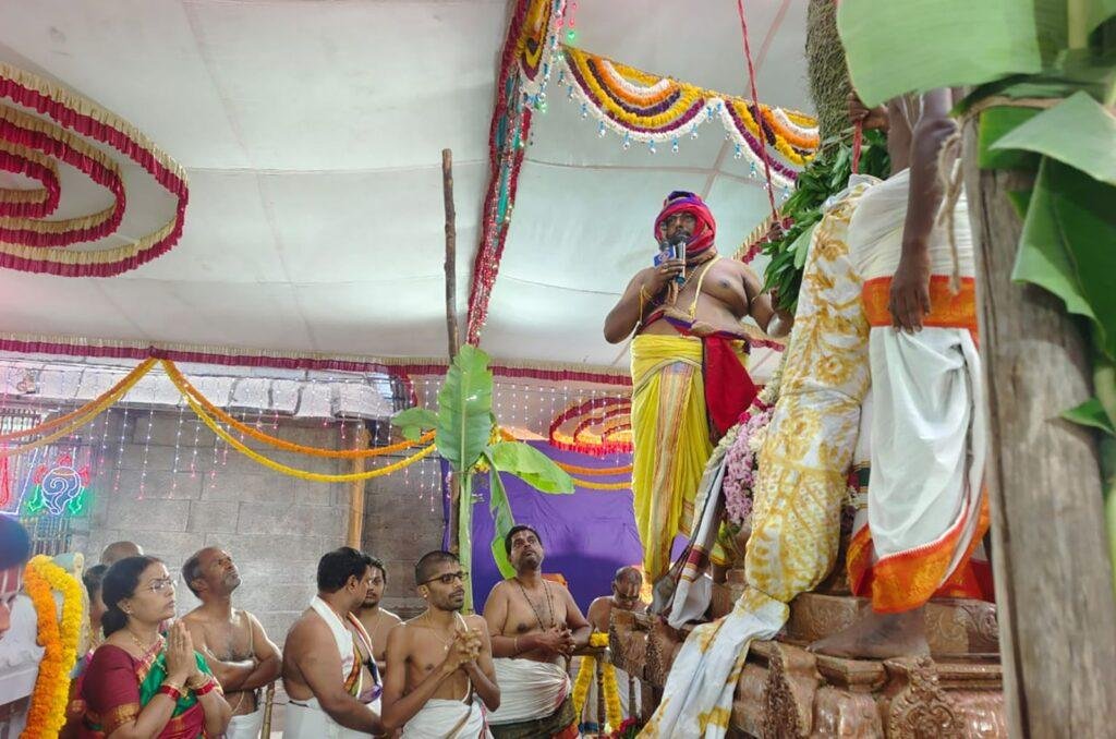 ధ్వజారోహణ మహోత్సవంతో వైభవంగా ఆరంభమైన శ్రీ వేదనారాయణస్వామివారి బ్రహ్మోత్సవాలు