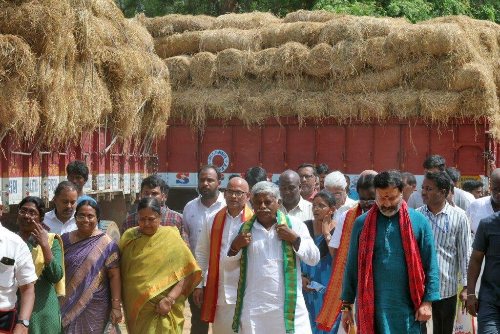 గోసంరక్షణలో అందరూ భాగస్వామ్యం కావాలి -టిటిడి అదనపు ఈవో  వెంకయ్య చౌదరి