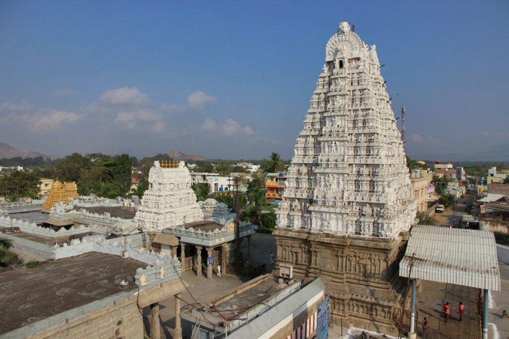 ఆకాశరాజు నిర్మించిన శ్రీకల్యాణ వేంకటేశ్వర స్వామి వారి పుణ్యక్షేత్రంలో బ్రహ్మోత్సవ మహోత్సాహం