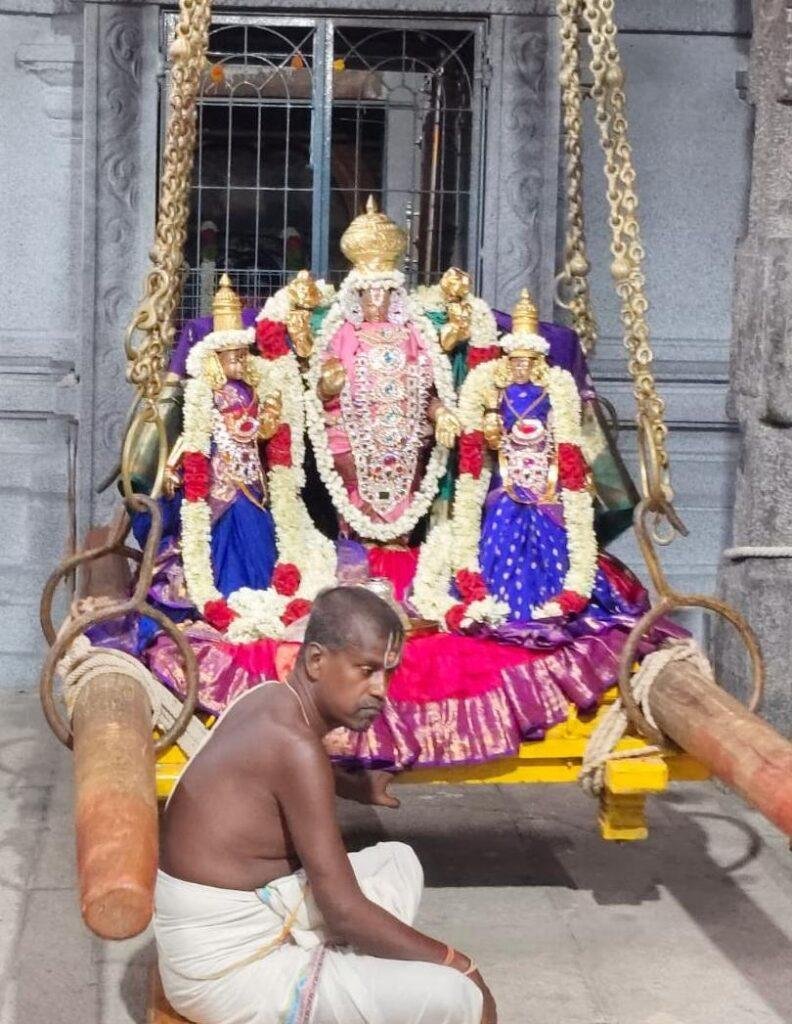 ఘనంగా శ్రీ వేదనారాయణ స్వామివారి ఉయ్యాల సేవ
