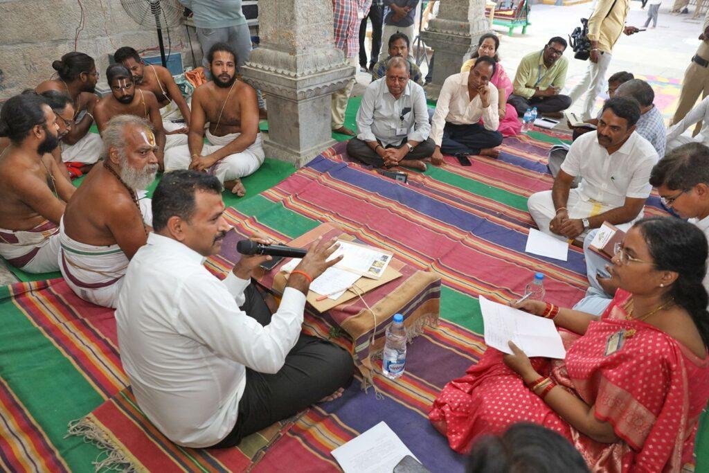 గరుడసేవ, రథోత్సవాలకు ఘన ఏర్పాట్లు – జెఈవో వీరబ్రహ్మం