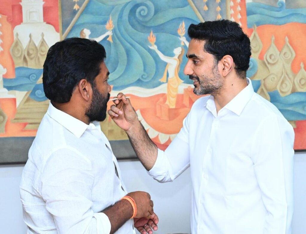 నారా లోకేష్ ఆశీస్సులు అందుకున్న గిరిధర్ రెడ్డి