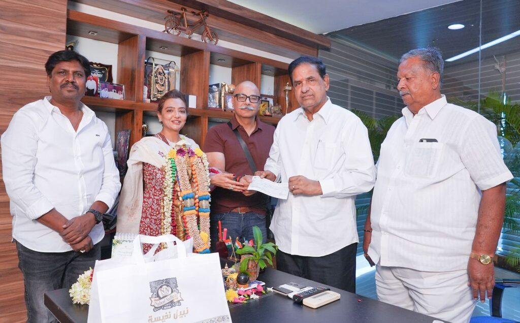 శ్రీ వేంకటేశ్వర ప్రాణదాన ట్రస్టుకు రూ.11 లక్షల విరాళం