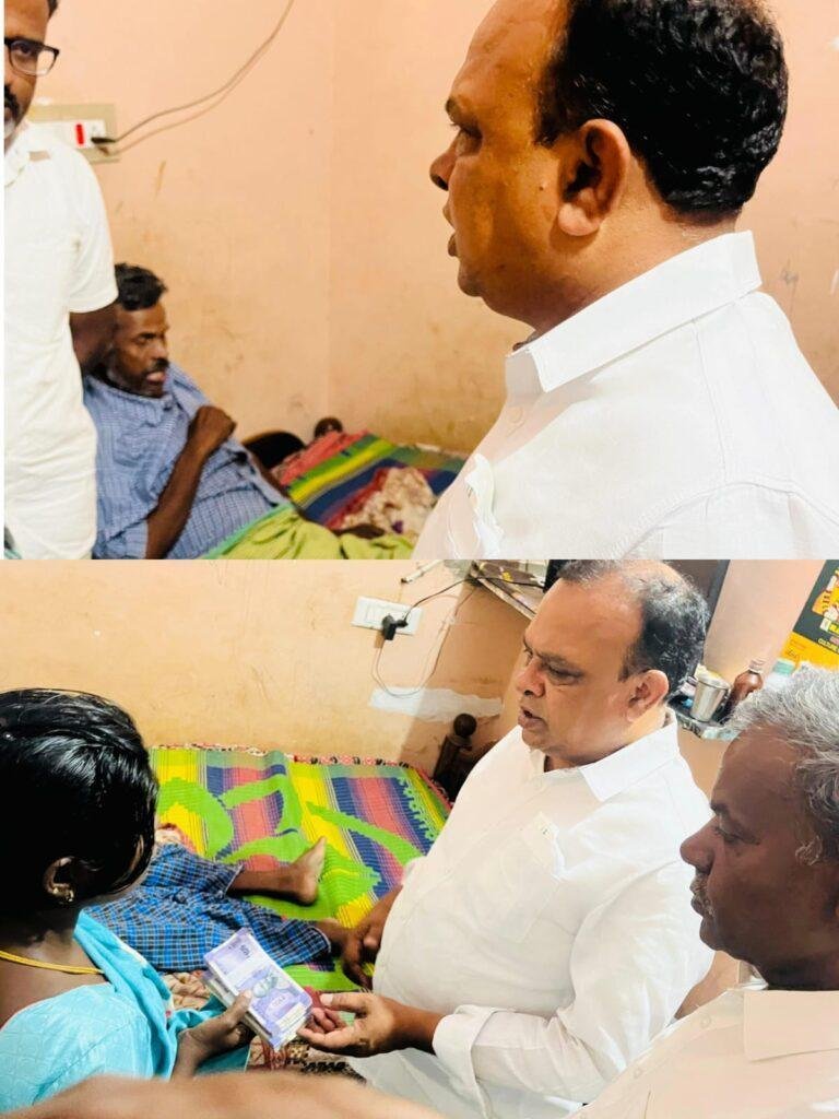 అనారోగ్యంతో బాధపడుతున్న వైకాపా నాయకుడికి ఆర్థిక సహాయం అందించిన ఎం.పి.పి.మొగశాల రెడ్డెప్ప