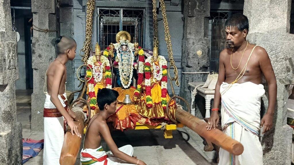 శ్రీ వేదనారాయణ స్వామివారికి ఘనంగా ఉయ్యాల సేవ