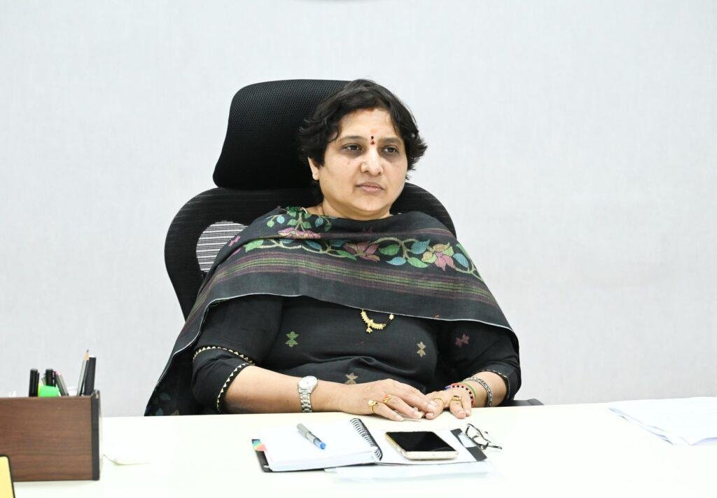 ప్రజా ఫిర్యాదుల పరిష్కార వేదిక ను సద్వినియోగం చేసుకోండి