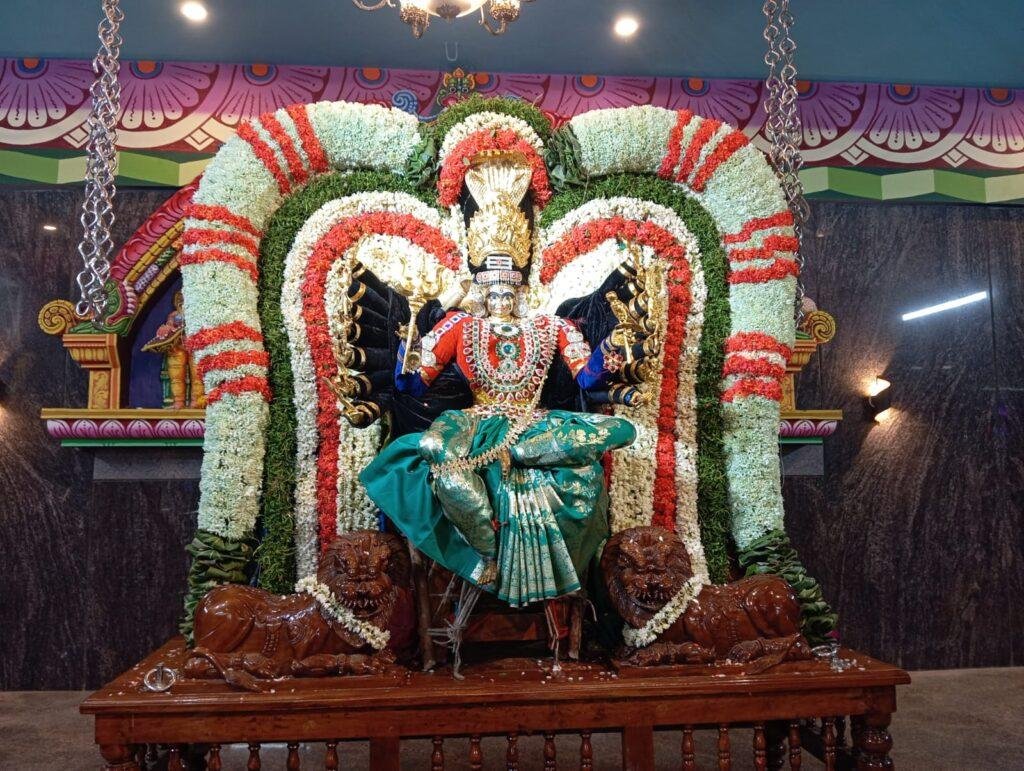 రామగిరిలో భక్తి ప్రపత్తులతో ఆదివారం అమావాస్య పూజలు