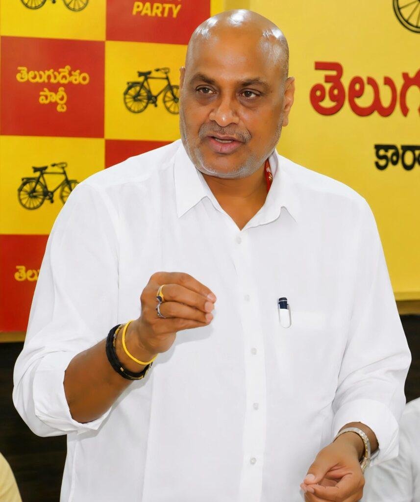వెన్నుపోటుకు పేటెంట్ హక్కుదారుడు జగన్‌