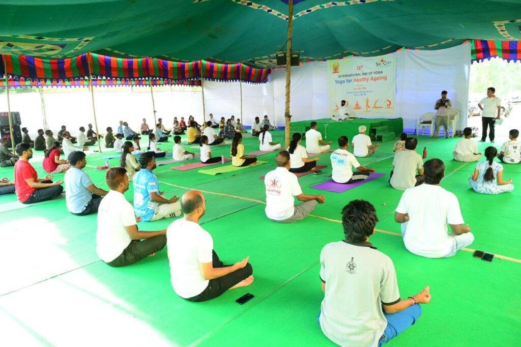 శ్రీసిటీలో వేడుకగా అంతర్జాతీయ యోగా దినోత్సవం