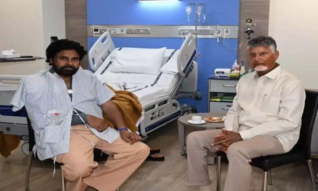 ముంబైలో పవన్‌ను పరామర్శించిన సీఎం చంద్రబాబు నాయుడు