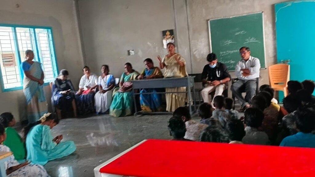 బాల్య వివాహాలు చేయడం చట్ట విరుద్ధం