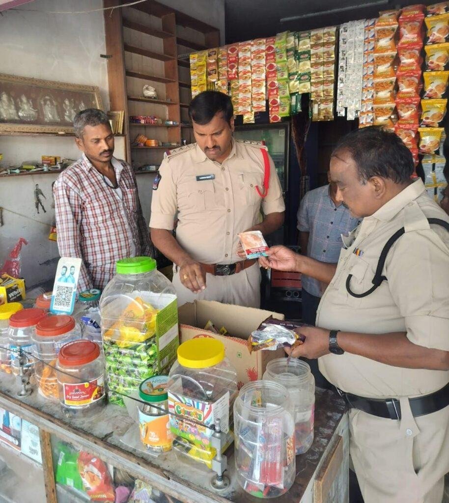 నిషేధిత గుట్కా, పాన్ మసాలా విక్రయిస్తే కఠిన చర్యలు