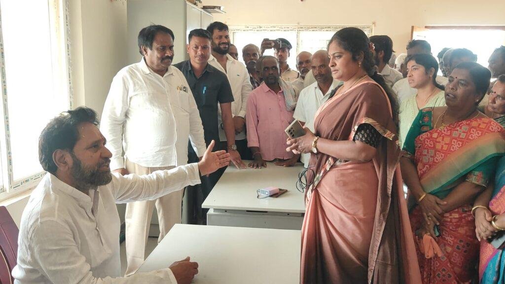 ఇద్దరు చేసే పని ఇరవై మంది చేయలేక పోతున్నారా