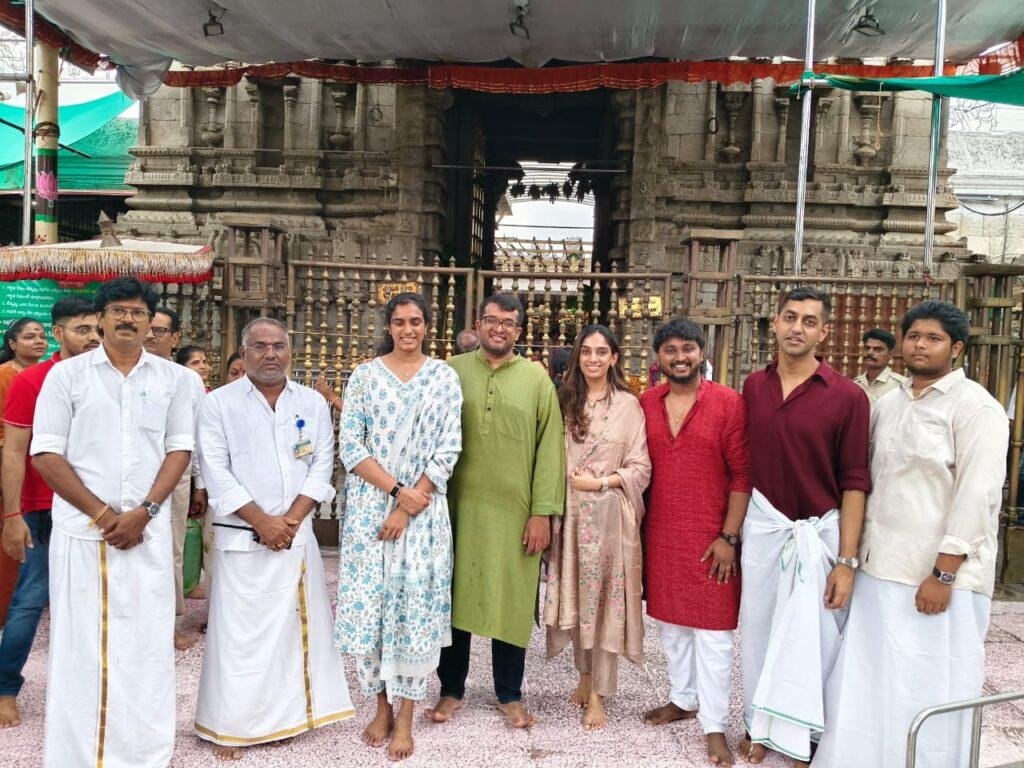 అమ్మవారి సేవలో ప్రముఖ బాడ్మింటన్ క్రీడాకారిణి పి.వి.సింధు