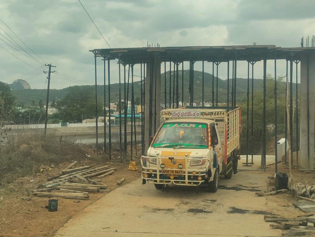 ఆర్చి నిర్మాణానికి ఏర్పాటు