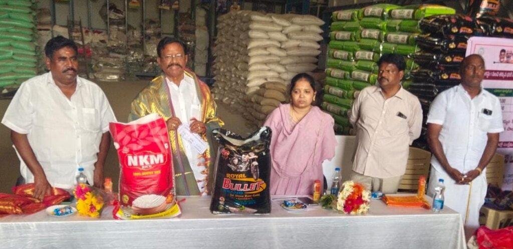 నిరుపేదలకు తక్కువ ధరలకే సన్న బియ్యం