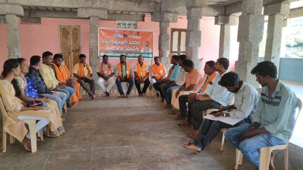 స్థానిక ఎన్నికలకు బీజేపీ శ్రేణులు సిద్ధంగా ఉండాలి: జనార్దన్ నాయుడు