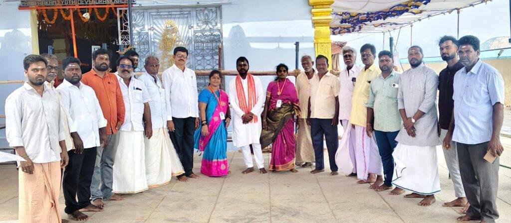 ఆలయం వద్ద మరుగుదొడ్లు నిర్మాణానికి తమ వంతు కృషి చేస్తా