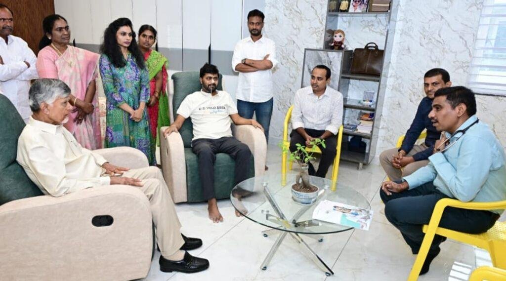 నాదెండ్ల బ్రహ్మం చౌదరిని పరామర్శించిన ముఖ్యమంత్రి చంద్రబాబు