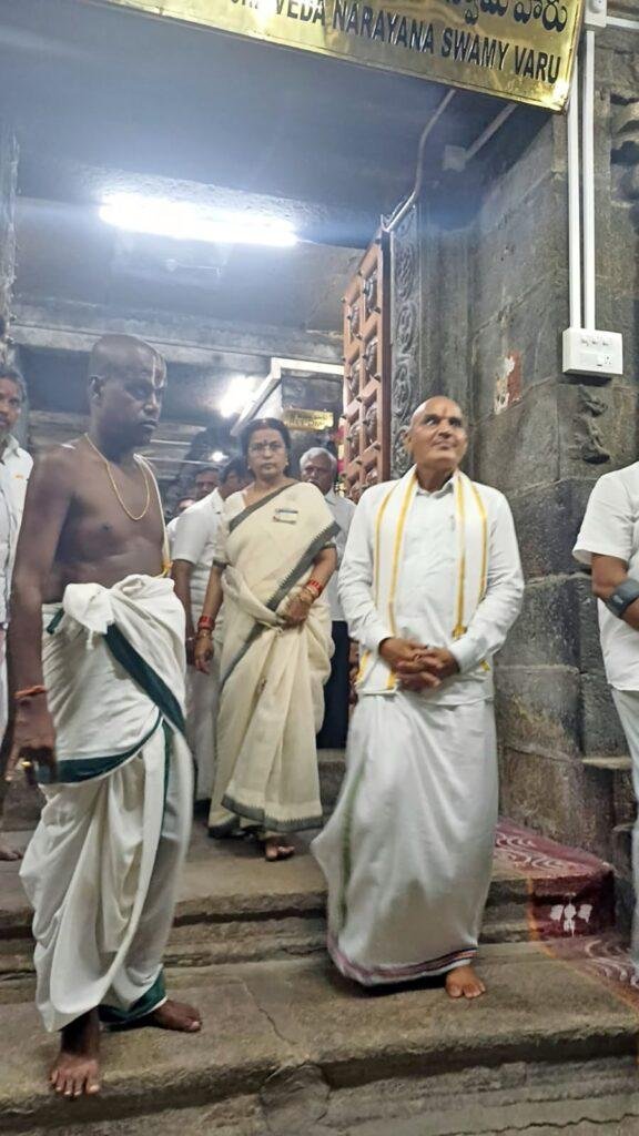 నారాయణవనం, నాగలాపురం ఆలయాల అభివృద్ధి పనులపై జేఈవో డా. ఎ. శరత్ సమీక్ష