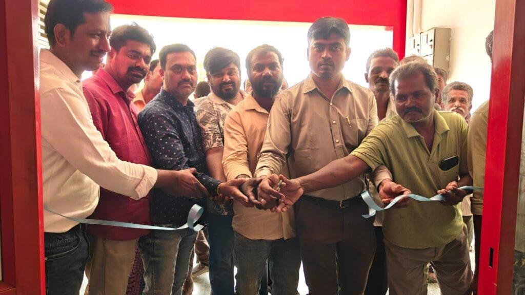 చౌడేపల్లిలో ఘనంగా జువారి ‘జైకిసాన్ జంక్షన్’ రిటైల్ ఔట్‌లెట్ ప్రారంభం