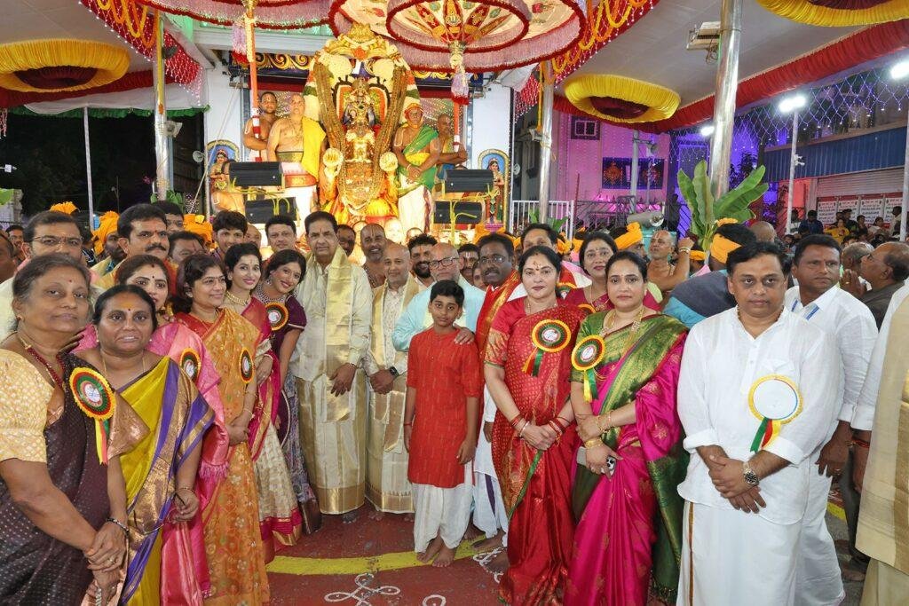 గోవింద నామస్మరణతో మార్మోగిన తిరుమల