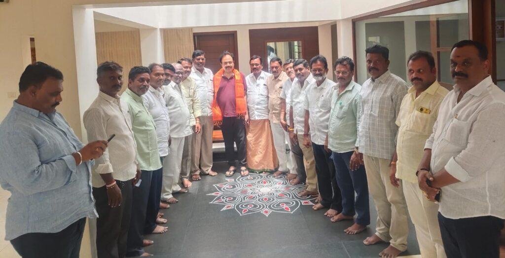 స్థానిక ఎన్నికల్లో కూటమి విజయానికి సమష్టిగా కృషి చేయాలి – గంగా ప్రసాద్