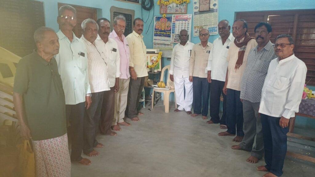 పెన్షనర్ల సంఘం ఆధ్వర్యంలో ఘనంగా గాంధీ, శాస్త్రి జయంతులు