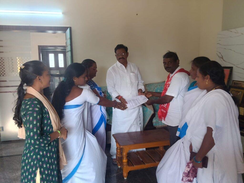ఆశా వర్కర్ల సమస్యలు పరిష్కరించాలి