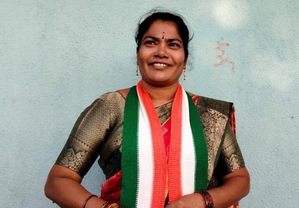 గంగవరం మండల జడ్పిటిసి కాంగ్రెస్ అభ్యర్థిగా జి సునీత వినూత్న ప్రచారం