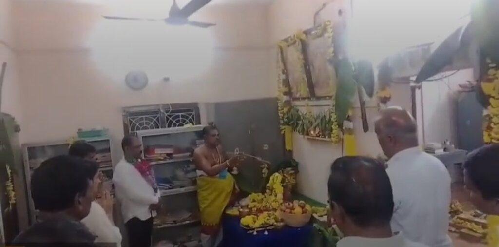 దసరా పూజల్లో పాల్గొన్న డి.ఎస్.పి. డేగల ప్రభాకర్